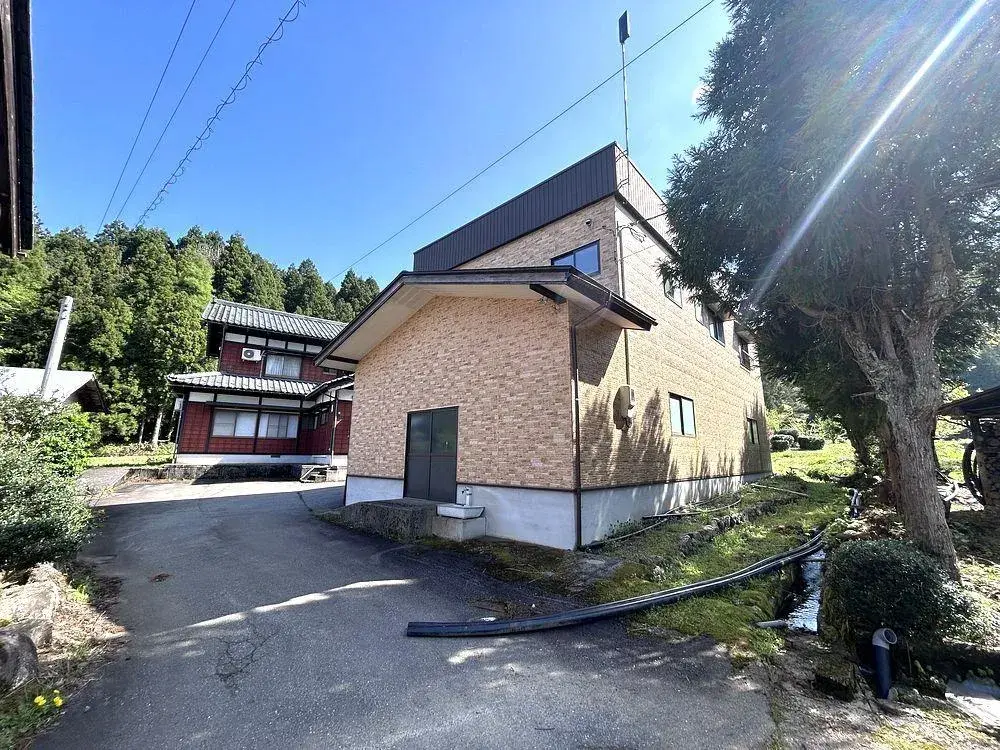 Maison individuelle
Ville d'Ono, Préfecture de Fukui (2)