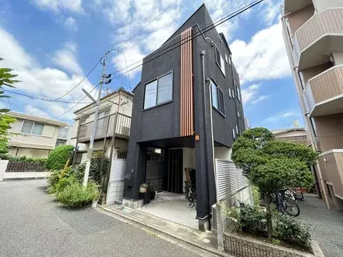 Akiya in Tokyo