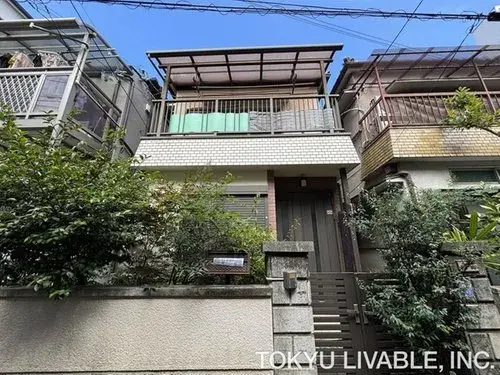 Akiya in Osaka
