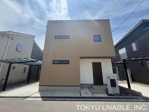 Akiya in Osaka