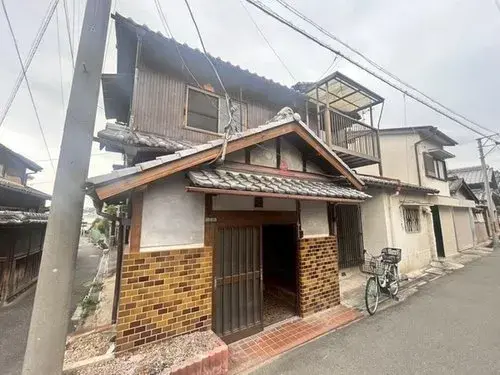 Akiya in Osaka