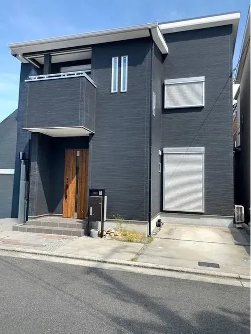 Akiya in Osaka