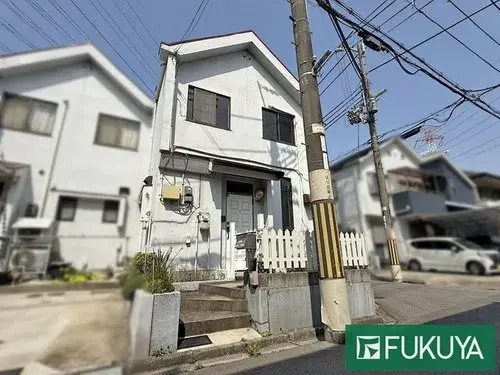 Akiya in 枚方市