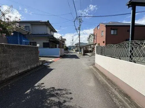Ehime Prefecture Iyo City 4 Bedroom Property (5)