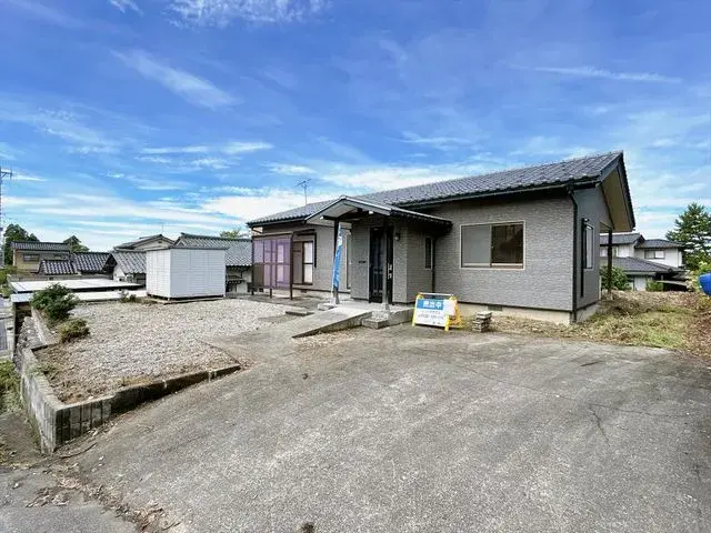 Akiya in Toyama