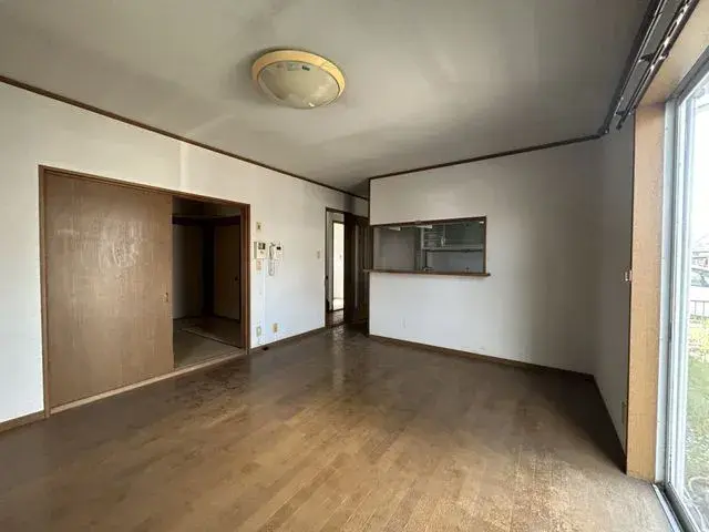 4LDK房产 爱知郡爱庄町 滋贺县 (9)