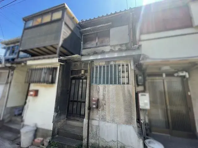 Akiya in Osaka
