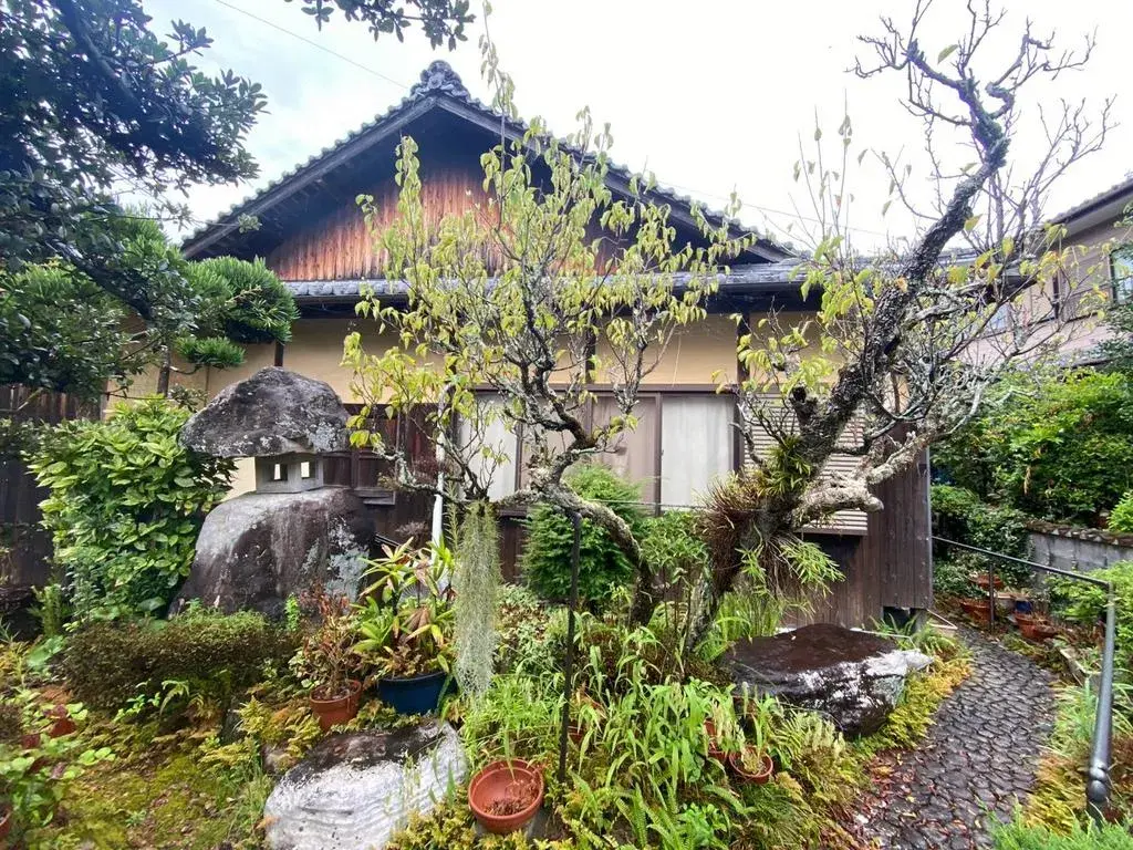 Akiya in Ehime