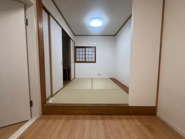 Propiedad 4DK en el Barrio de Tsurumi, Ciudad de Osaka, Prefectura de Osaka (2)