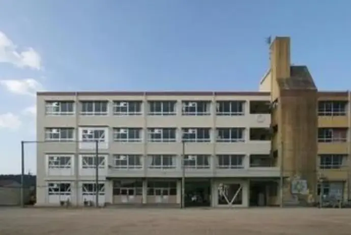 6DK
川西市
兵库县 (9)