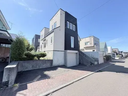 Akiya in 札幌市清田区