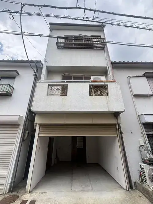 Akiya in 東大阪市
