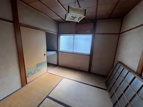 عقار 2K في مدينة تاكاتسوكي بمحافظة أوساكا (11)