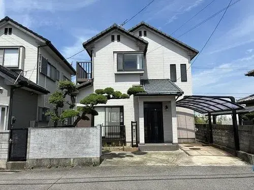 Akiya in 高松市