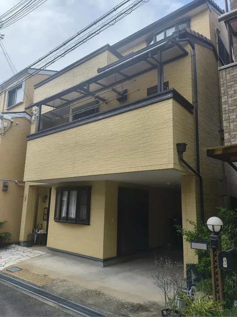 Akiya in Osaka