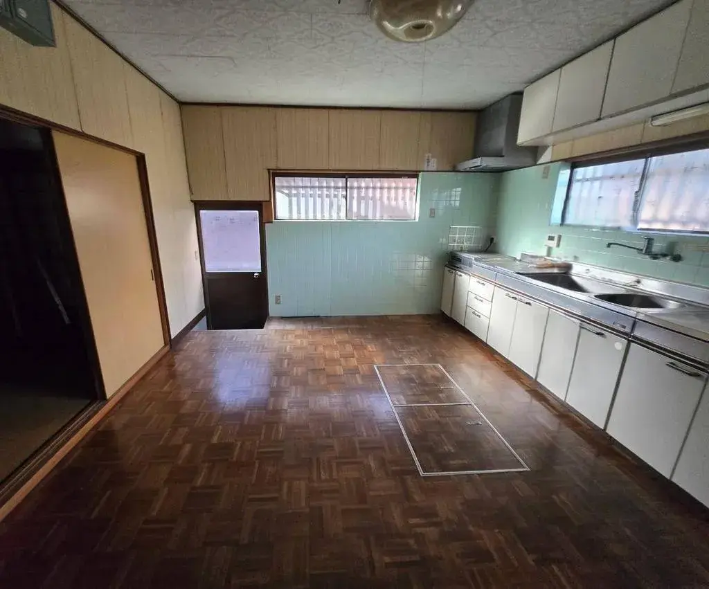 9DK Property Hashimoto City Wakayama Prefecture (18)