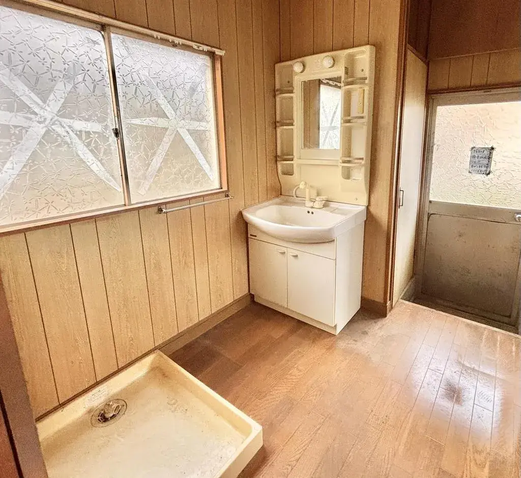 5DK Property Onomichi City Hiroshima Prefecture (11)