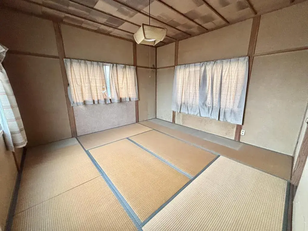 5DK Property Onomichi City Hiroshima Prefecture (8)