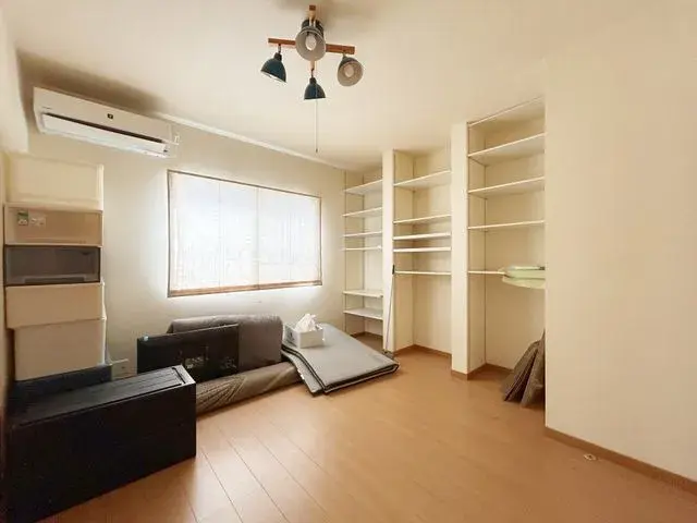 4LDK Matsuyama City Ehime Prefecture (12)