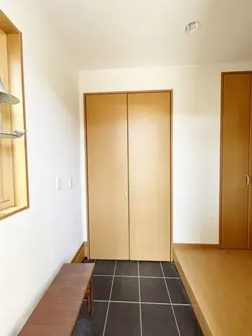 4LDK Matsuyama City Ehime Prefecture (9)