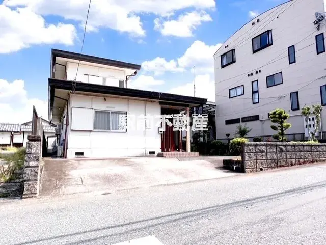 Akiya in Saga