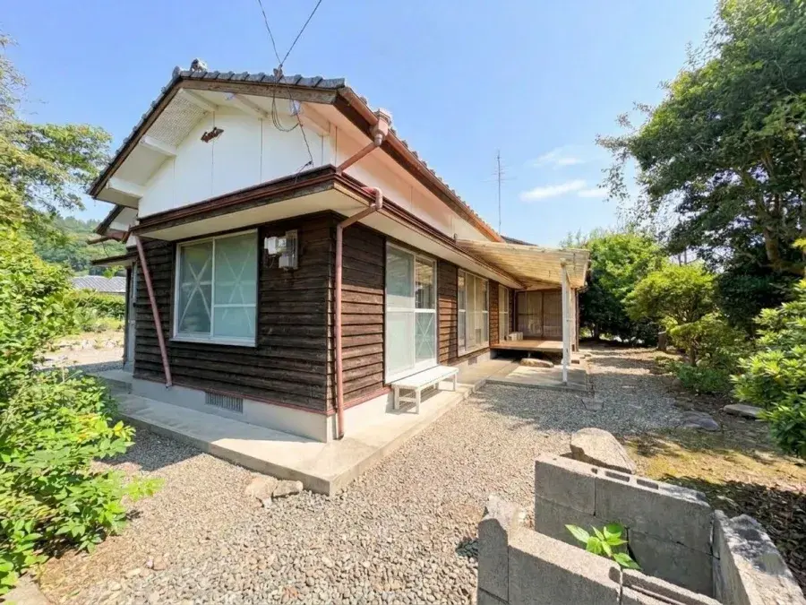Akiya in Miyazaki