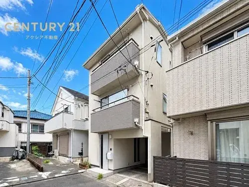 Akiya in Tokyo