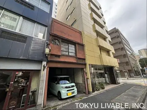 Akiya in Tokyo
