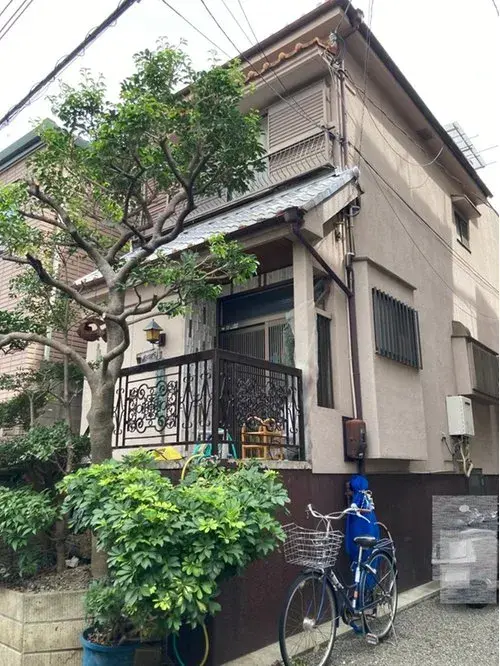 Akiya in Osaka