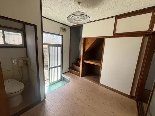 4K property Yao City, Osaka Prefecture (4)