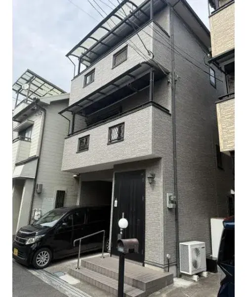 Akiya in Osaka