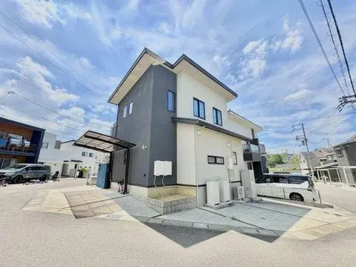 Akiya in Osaka