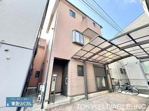 Akiya in Osaka