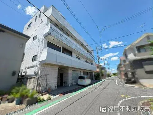 [Propriété de 13 chambres]
Ville de Yamato-Koriyama
Préfecture de Nara (4)