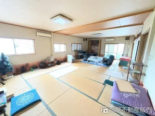 [Propriété de 13 chambres]
Ville de Yamato-Koriyama
Préfecture de Nara (5)