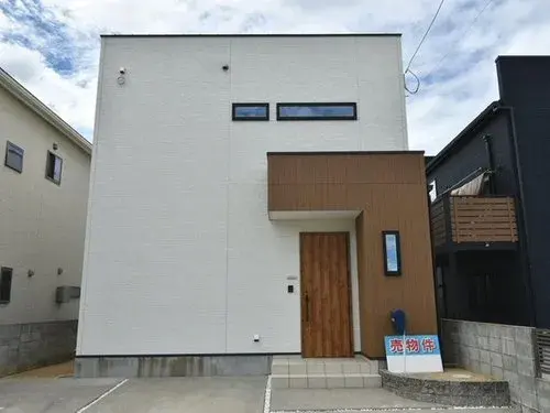 3LDK Matsuyama City Ehime Prefecture (4)