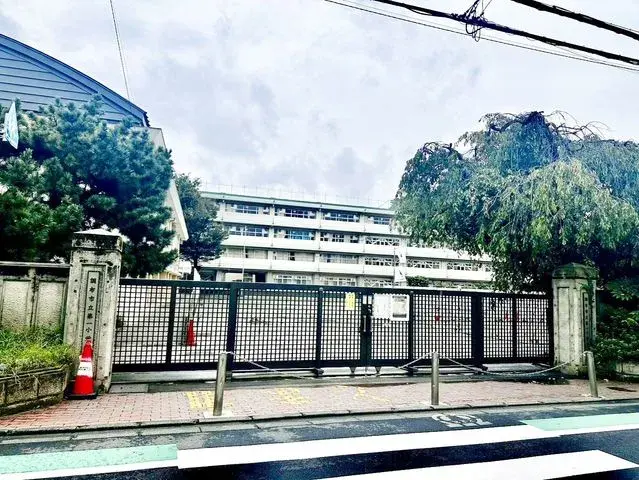 [4LDK Property] Chofu City, Tokyo (6)