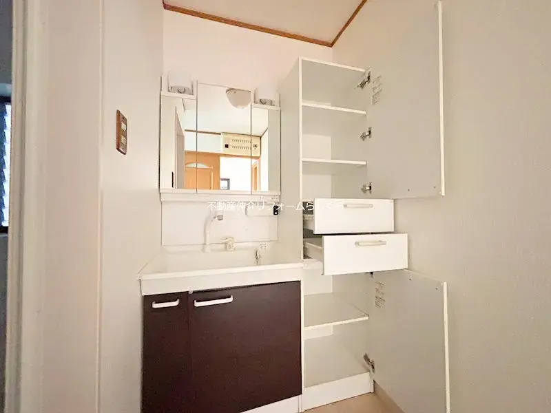 Aichi Prefecture Nagoya City 3SLDK Property (15)