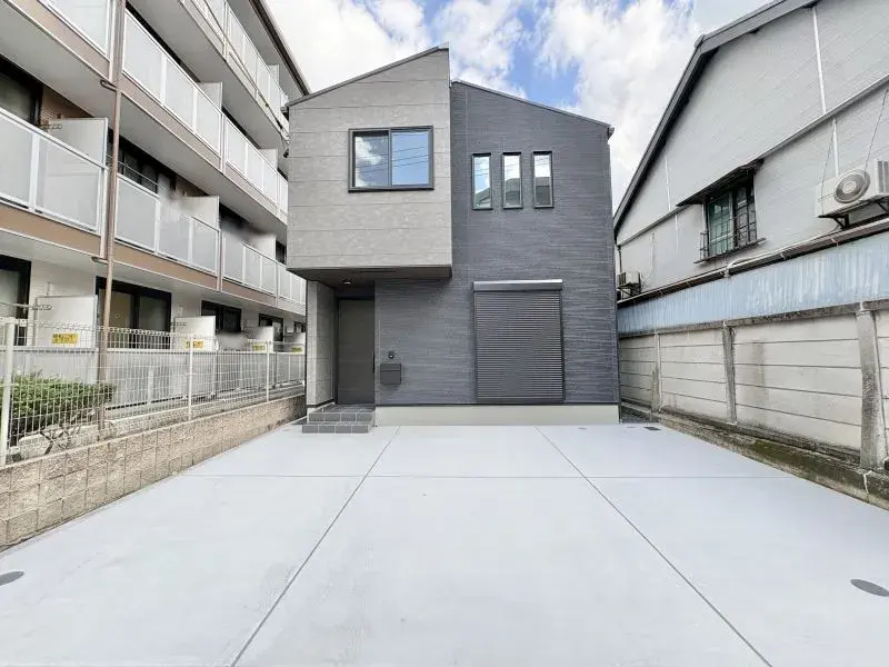 Akiya in 名古屋市東区