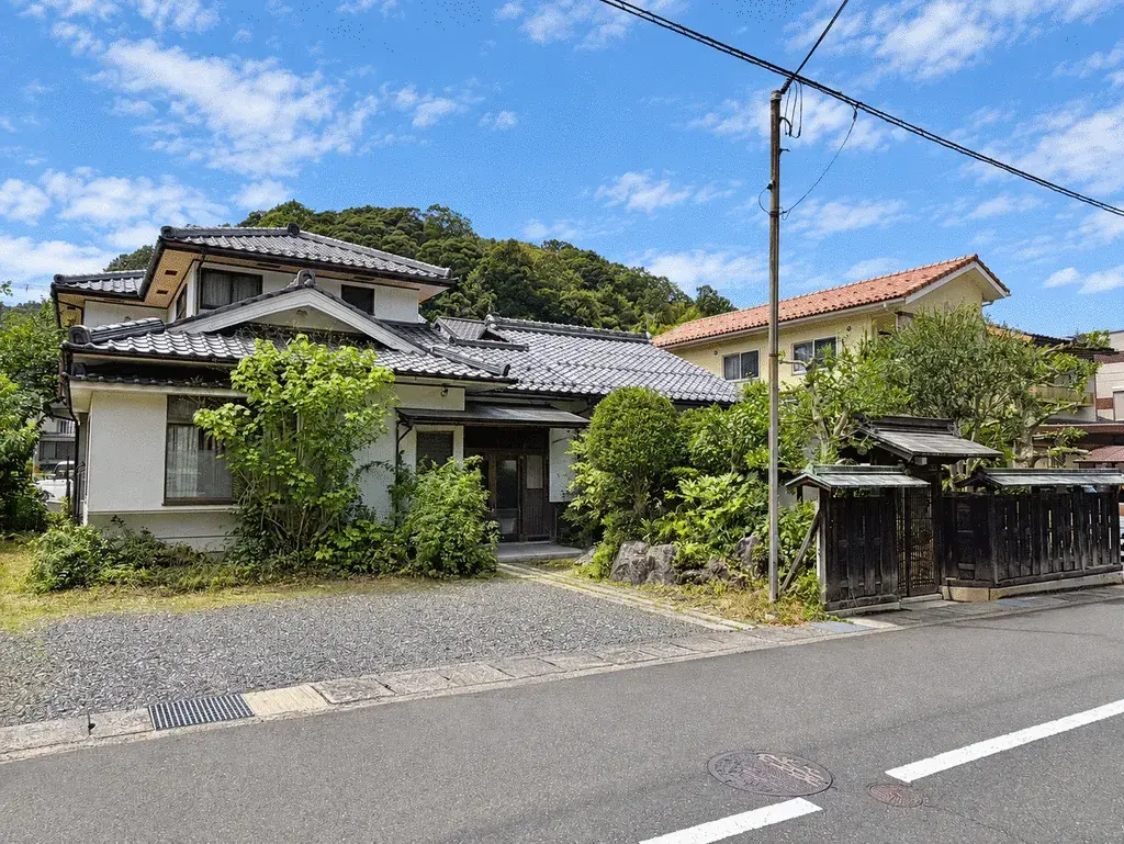 Akiya in 舞鶴市