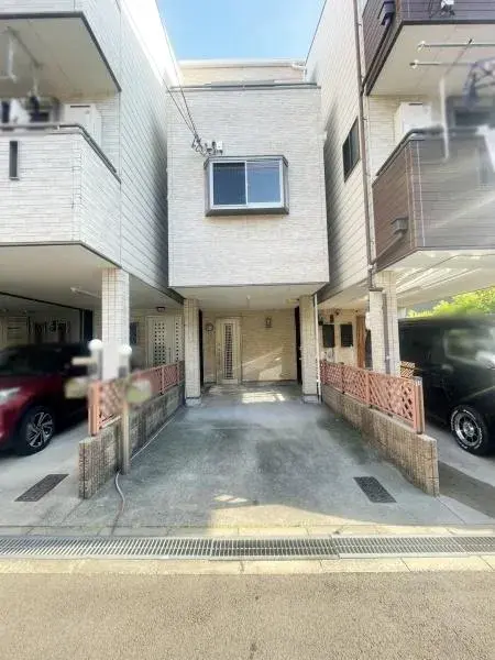 Akiya in Osaka