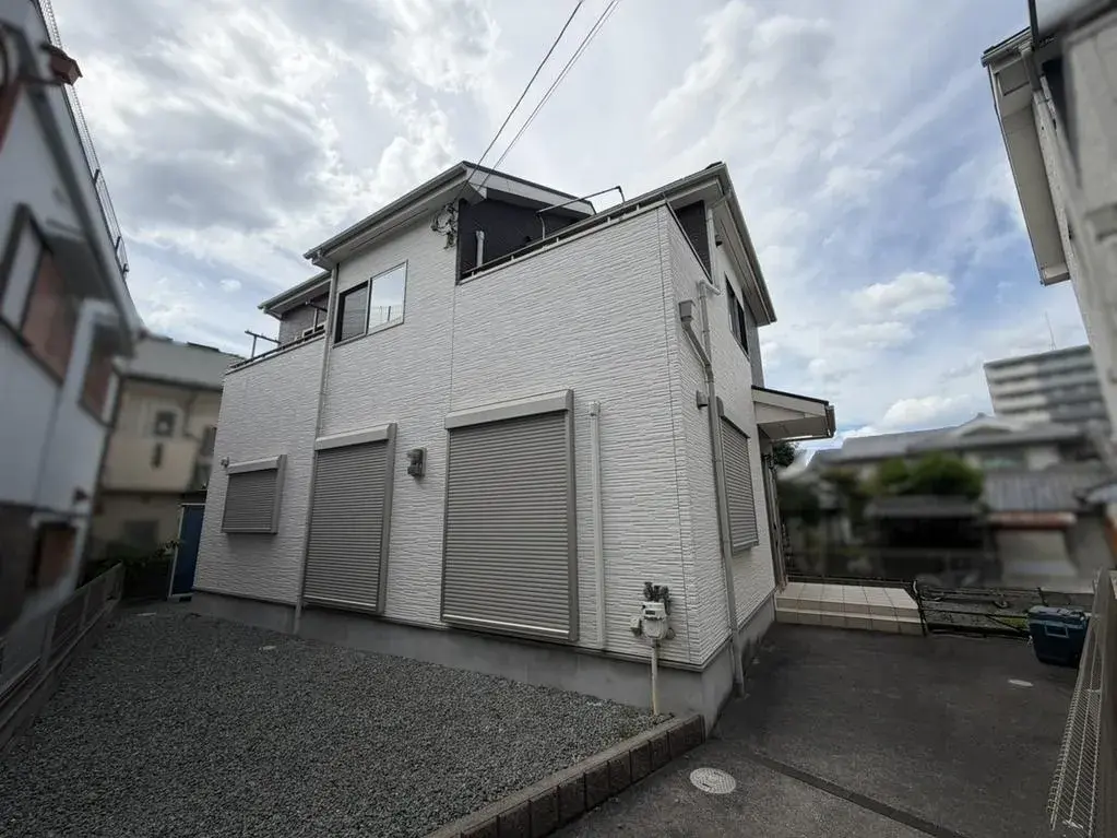 Akiya in Osaka