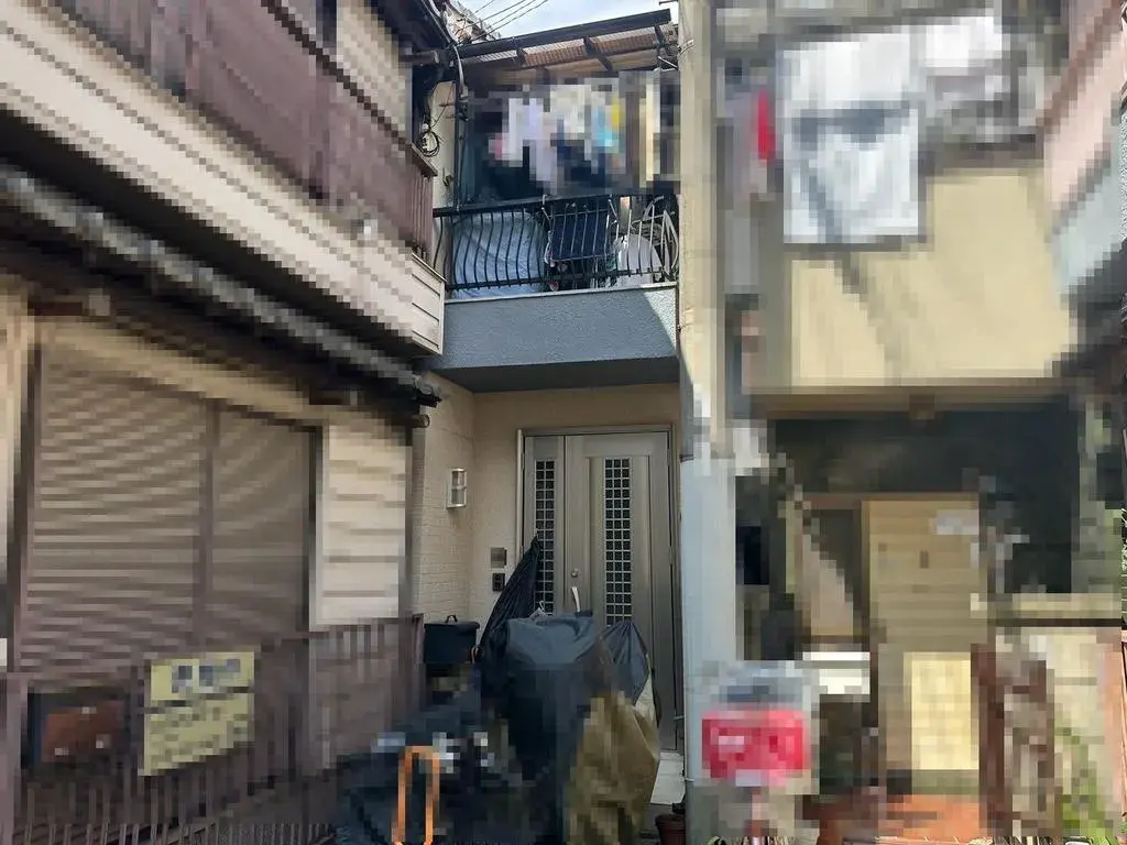 Akiya in Osaka