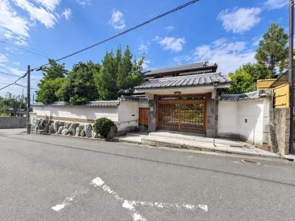 Akiya in Osaka