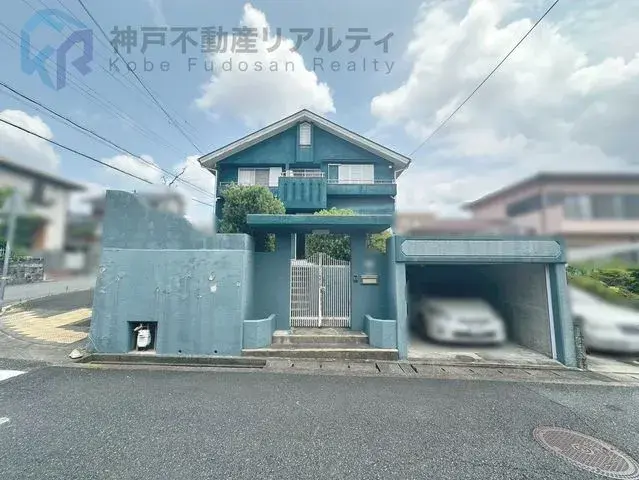 Akiya in Hyogo