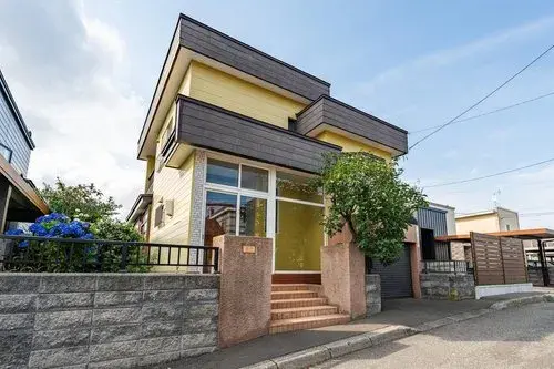 Akiya in Hokkaido