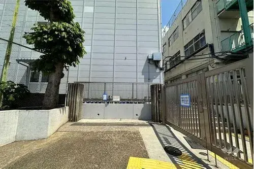 Akiya in Tokyo