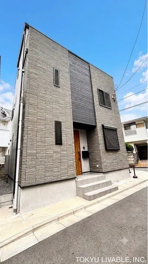 Akiya in Tokyo