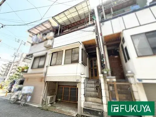 Akiya in Osaka