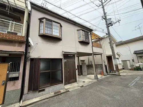 Akiya in Osaka